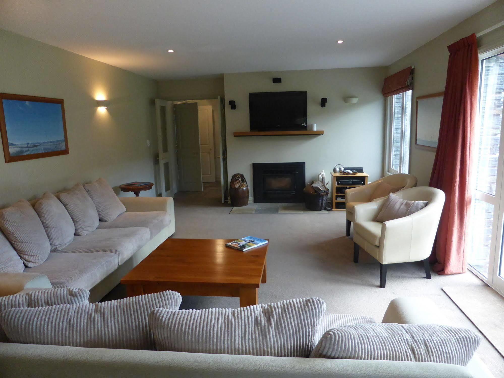 Queenstown Country Lodge Lake Hayes Exterior foto