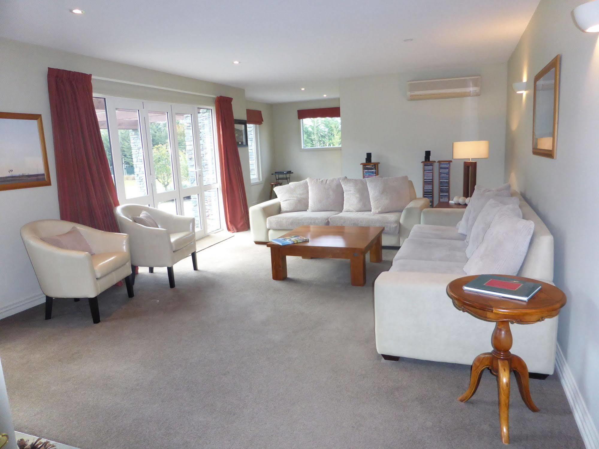 Queenstown Country Lodge Lake Hayes Exterior foto
